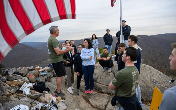 Essential History Expeditions tour guide, Brian Detoy, speaks to cadets on a staff ride about the American Revolution.