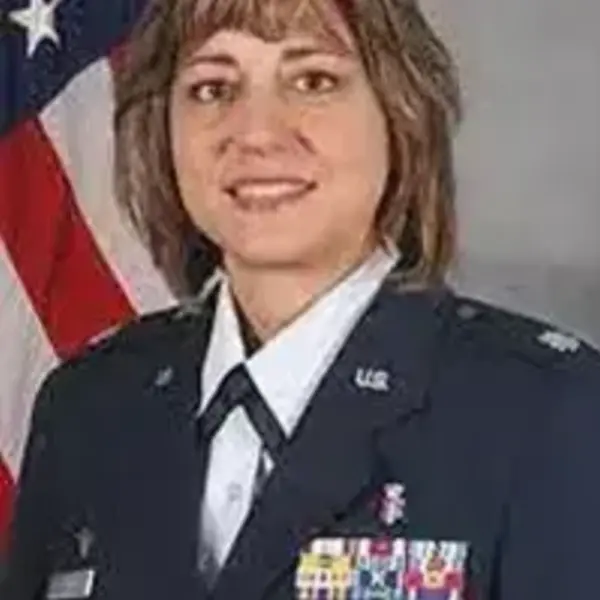 Deb Notturno-Strong